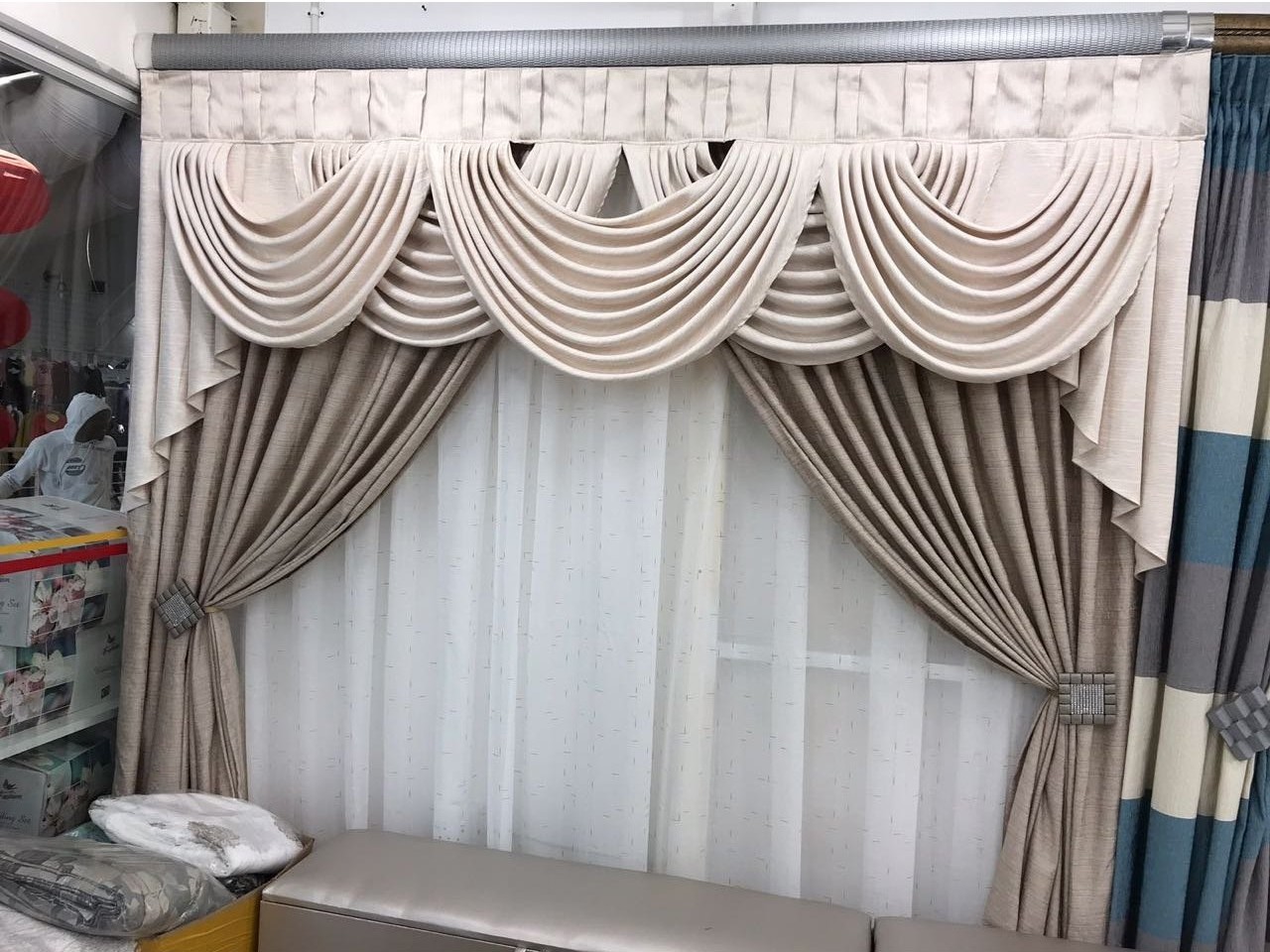 Designer Curtains in Tiruppur